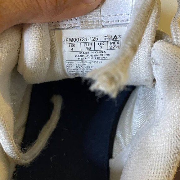 Fila Disrupter 2 Chunky Sneakers Red Blue Womens Size 4 - Picture 8 of 9